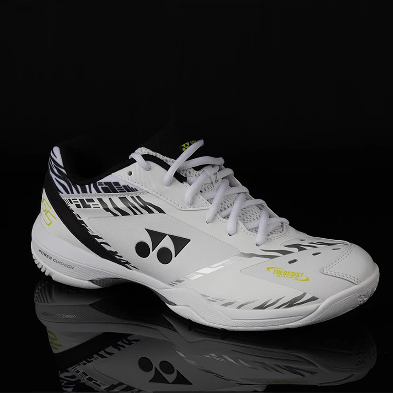 ヨネックス パワークッション 65 Z3 バドミントンシュー - Table Tennis Yonex のレビューと価格